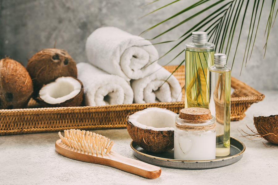 Best Oils for Beards: What are the Benefits of Fractionated Coconut Oil for Beard Care